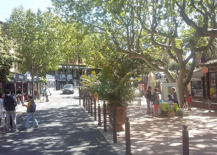 Studio 4 Pers Coeur Du Lavandou 5Mn A Pied Des Plages